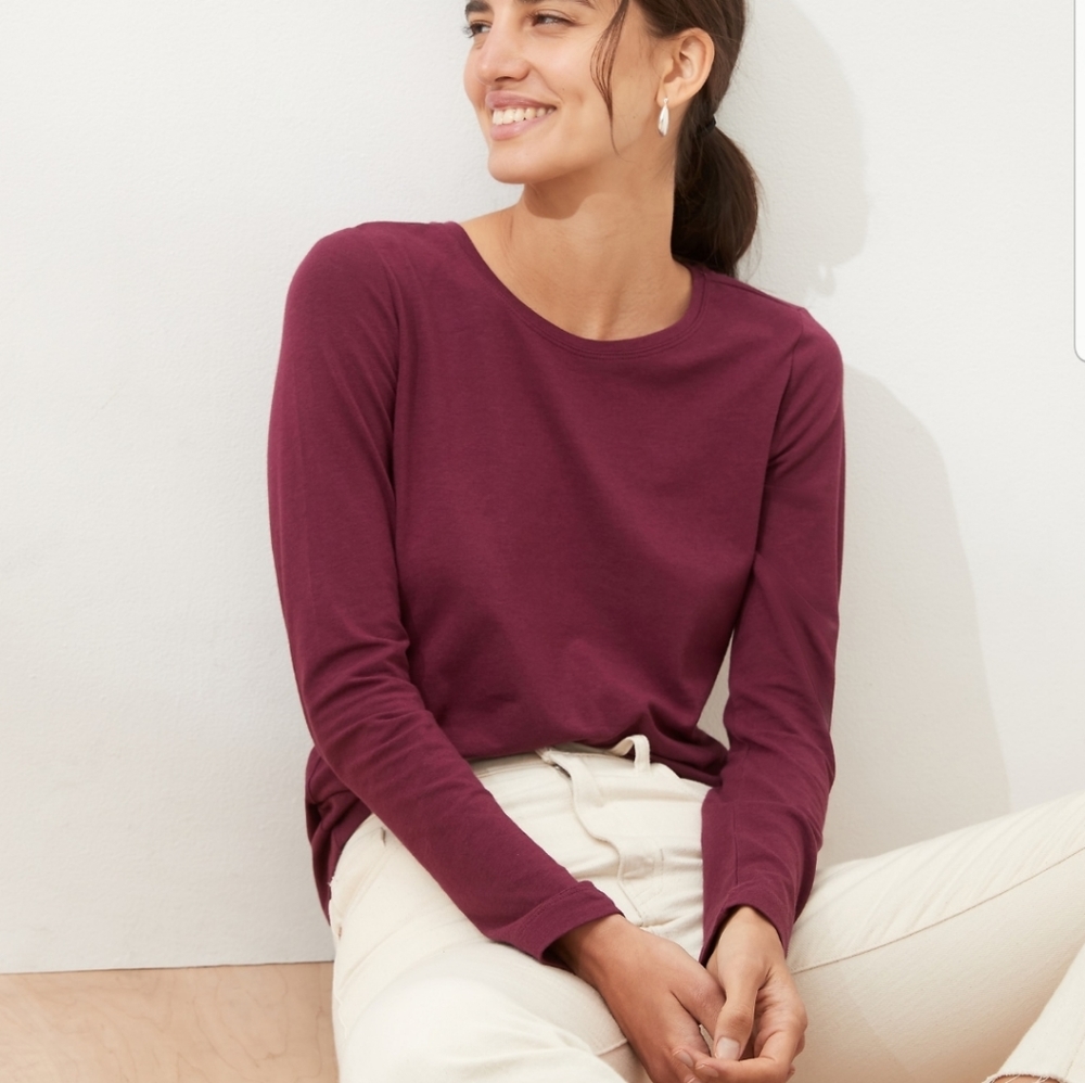 BANANA REPUBLIC CREW NECK TOP